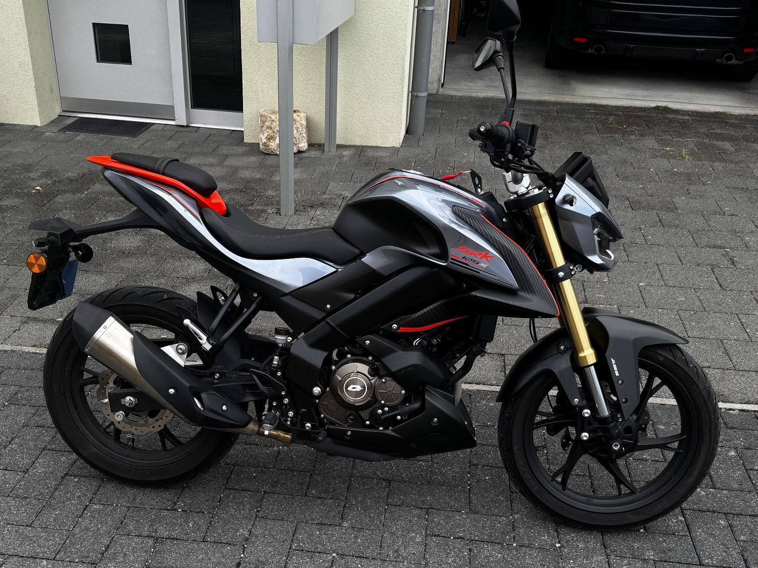 Strada: Mottorad Qjmotor srk 125s – Nuovo (secondo la descrizione) da Aegerten venduto da ale_9wn7 8
