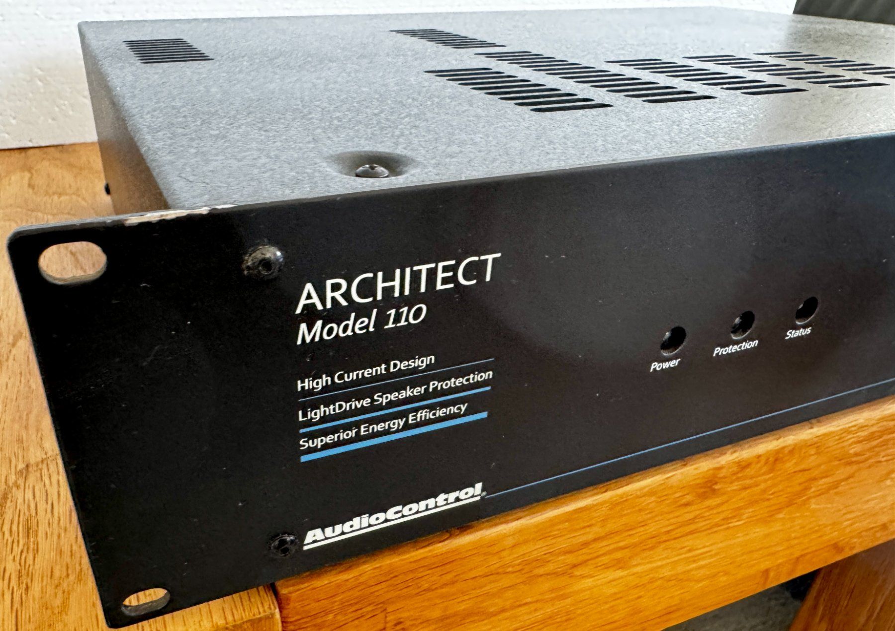Amplificateurs: Two Channel Power Amplifier ARCHITECT model 110 – D'occasion à Zürich par Tapehead 2