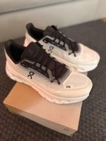 On Shoes 42.5