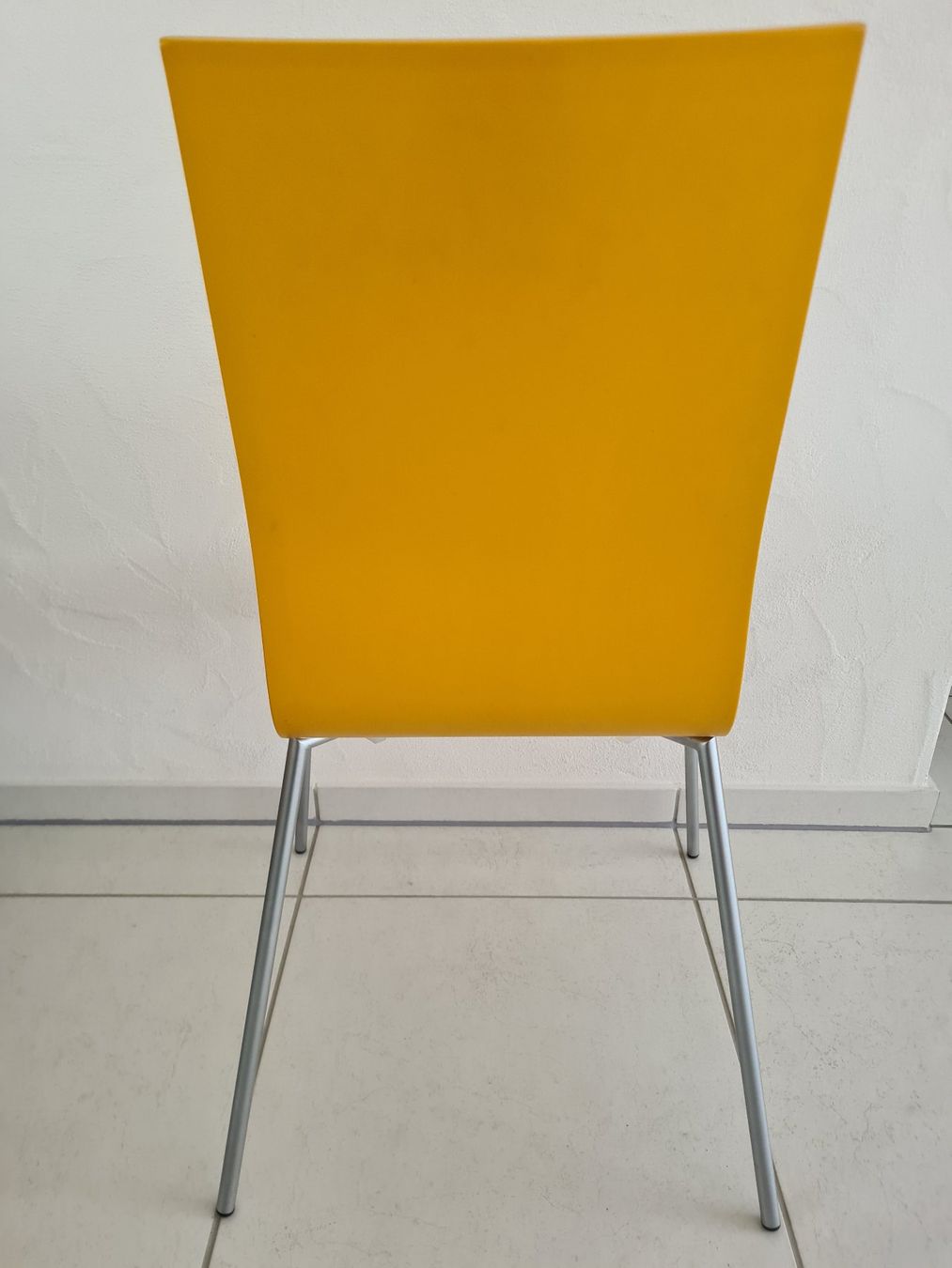 Sedie: 4 Stühle, lackiertes Holz – Usato da Obernau venduto da countdown 2