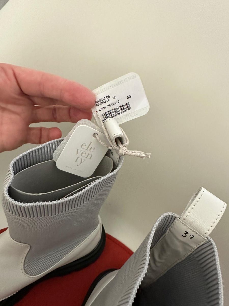 Eleventy Scarpe da donna: Stiefele Eleventy – Nuovo e nell'imballaggio originale da Binningen venduto da Yuliya15 2