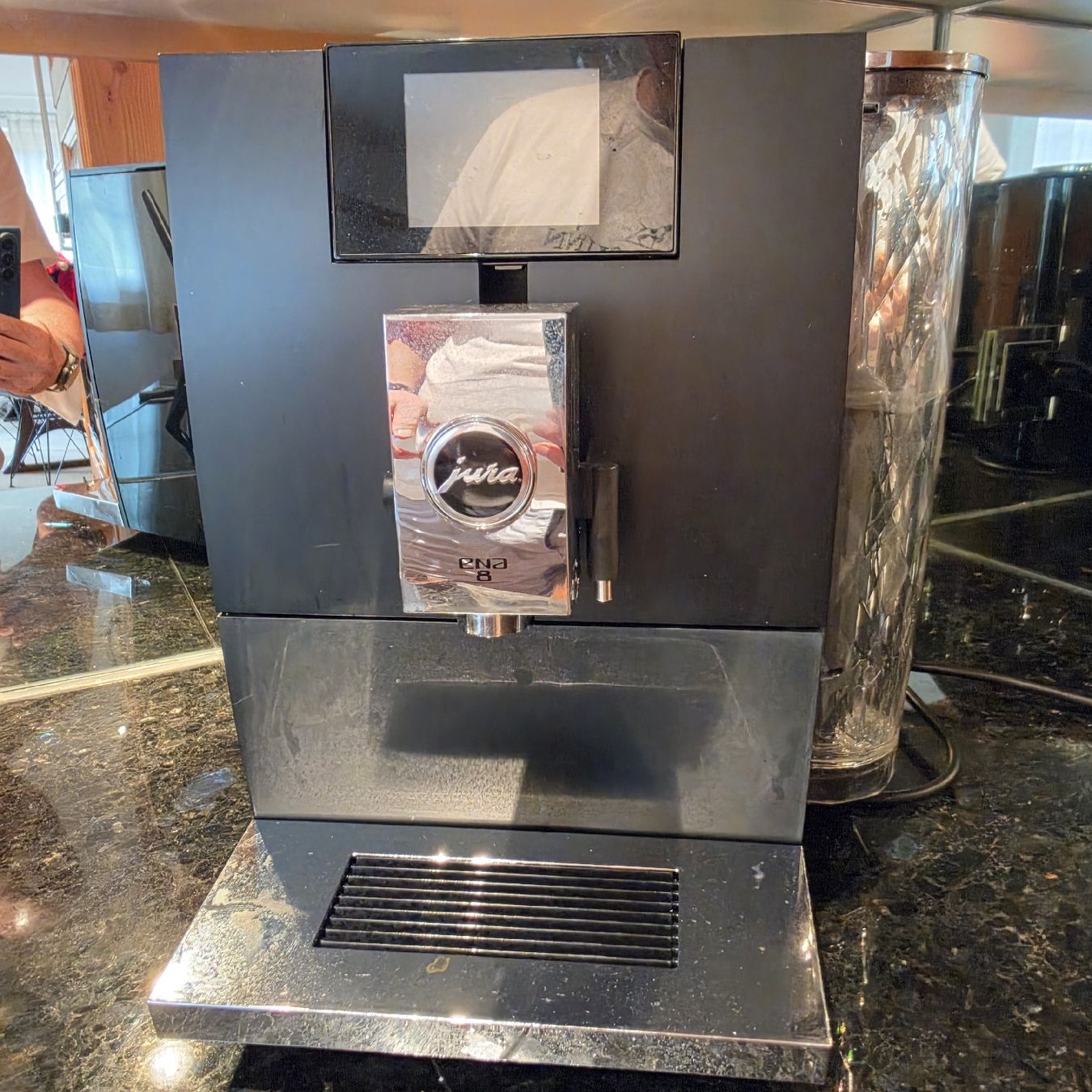 Jura Machines à café & Machines à expresso: kafeemachine jura ena 8 – D'occasion à Zürich par Quali3