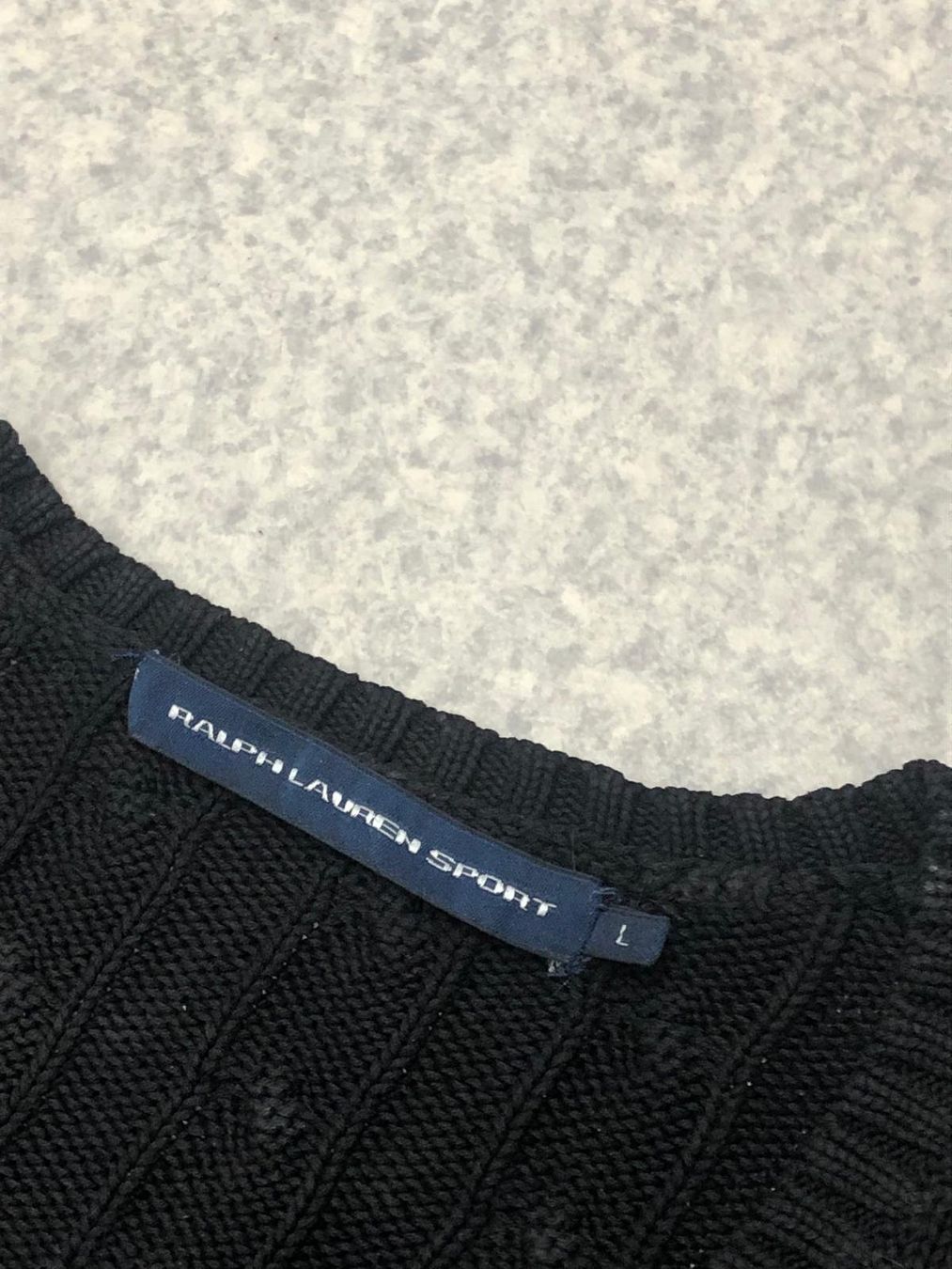 Ralph Lauren Pulls & Sweat-shirts: Pull torsadé Noir Ralph Lauren Taille L – D'occasion à Genève par leb_5j62 1