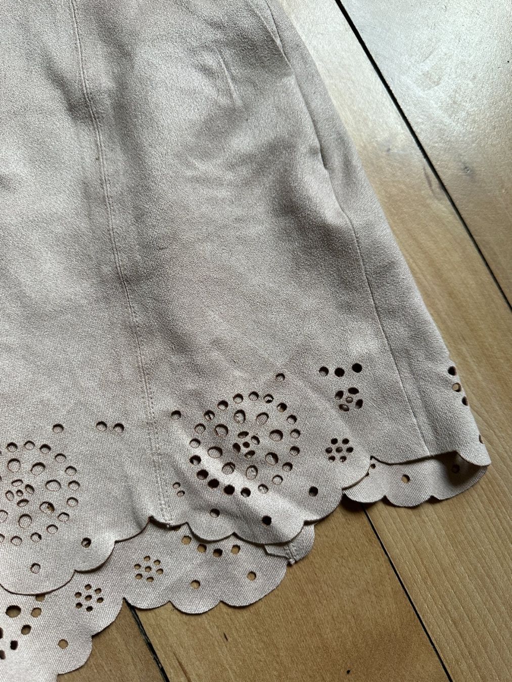 Mango Hosen: MANGO - Shorts beige 38 – Gebraucht aus Zürich von Diazaio 1