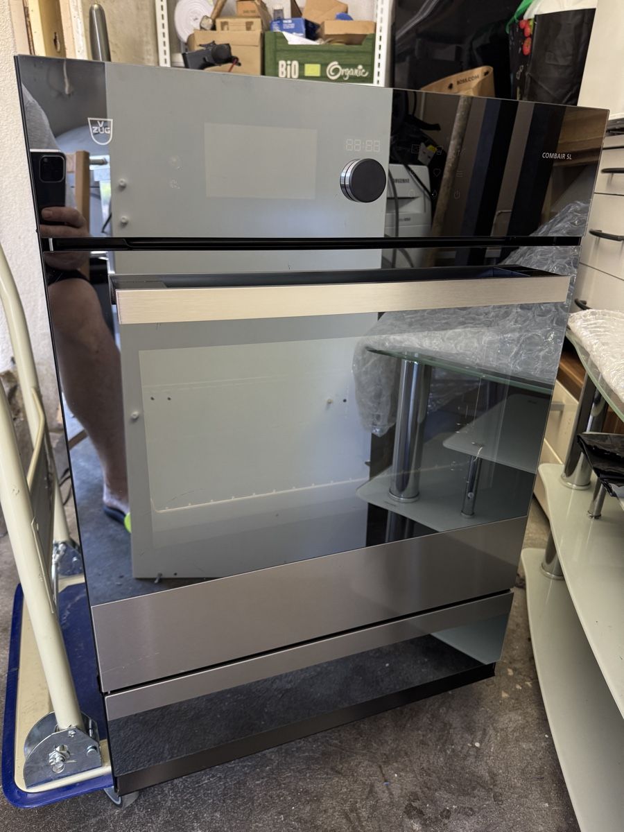 V-Zug Forni: V Zug Backofen Combair SL Design ChromeClass – Usato da Wald ZH venduto da nes_7lgm 7