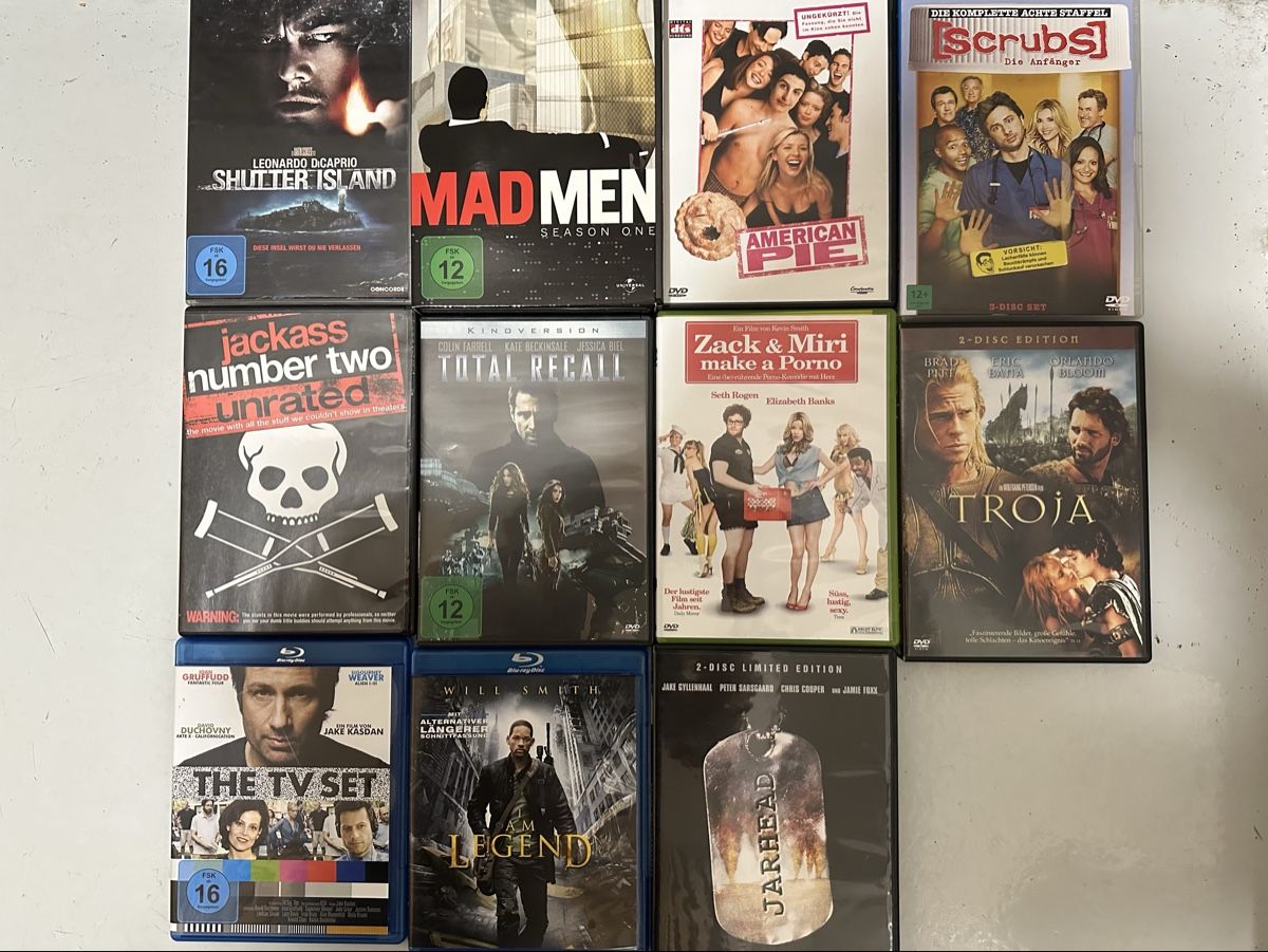 Tutti i DVDs: DVD und 2xBluray Filme – Usato da Esslingen venduto da I.R.2017