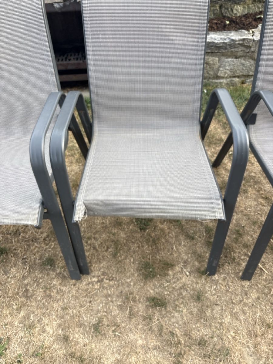 Stühle: 6x gartenstühle stappelbar  – Gebraucht aus Eppenberg von Chantal151994 4