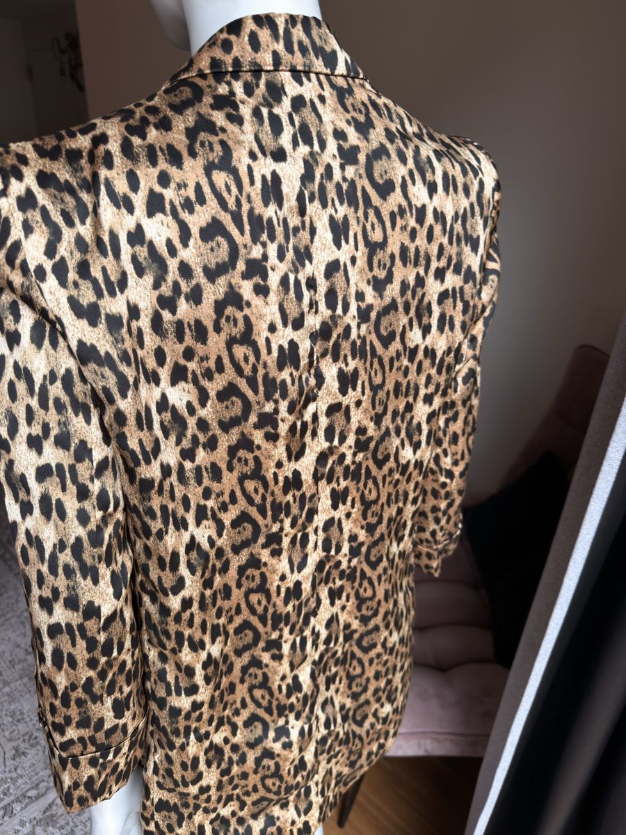 Zara Giacche: Zara Blazer mit Leopardenmuster |- Größe S -| – Usato da Kilchberg ZH venduto da nad_6dwp 4