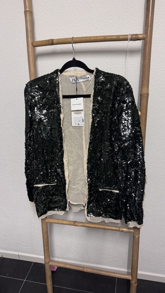 Zara Lots de vêtements: Oberteil und Hose – Neuf avec emballage d'origine à Olten par Saayis