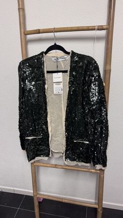 Oberteil und Hose