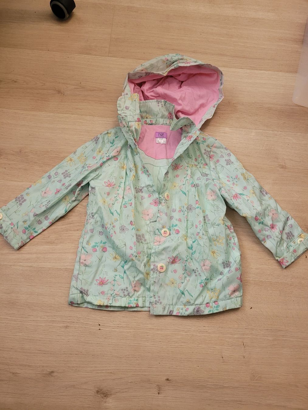 Giacche & Cappotti: supersüsse Jacke Gr. 98/104 – Usato da Lupsingen venduto da sta_wgg5