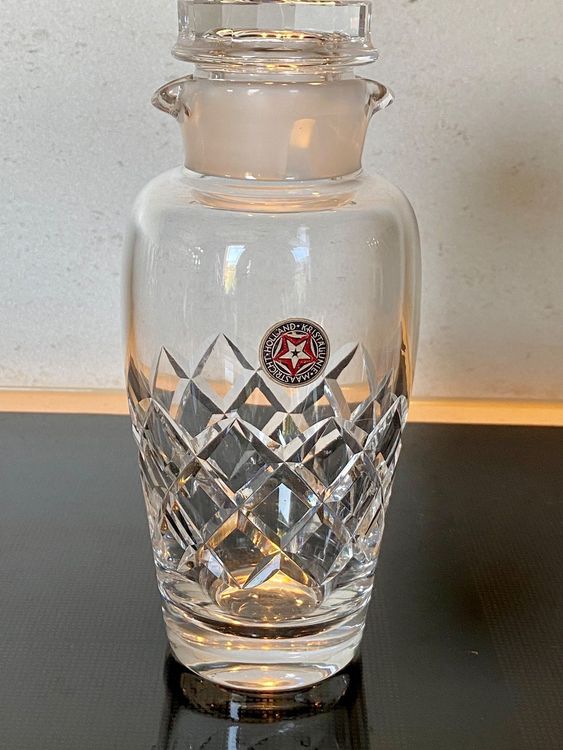 S'well Edelstahl Shaker-Set 450 Ml – Dreilagig Isoliert, Inkl. Jigger, Hält Cocktails Kalt, Metallisches Design, Nachhaltig