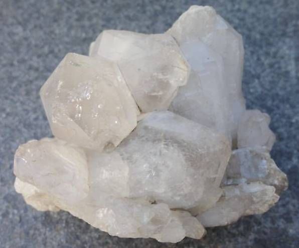 Minerali & Pietre curative: Bergkristall Stufe – Nuovo (secondo la descrizione) da Bleienbach venduto da Mineral_Antik57