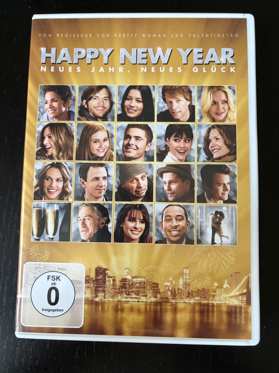 Tutti i DVDs: Happy new Year DVD – Usato da Fisibach venduto da roma-am