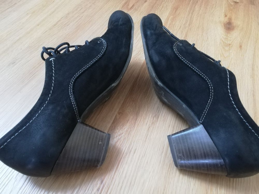 Chaussures femmes: Tamaris Lederschuhe m. Absatz elegant Büro Freizeit Vintage – D'occasion à Bütschwil par man_7zly 3