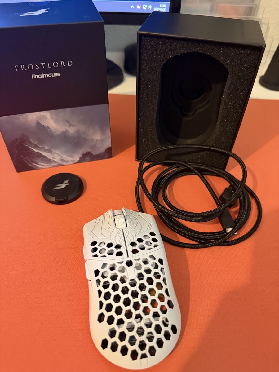 Maus: Finalmouse ULX Frostlord Large - inkl. Key – Gebraucht aus Aegerten von el_gr 2