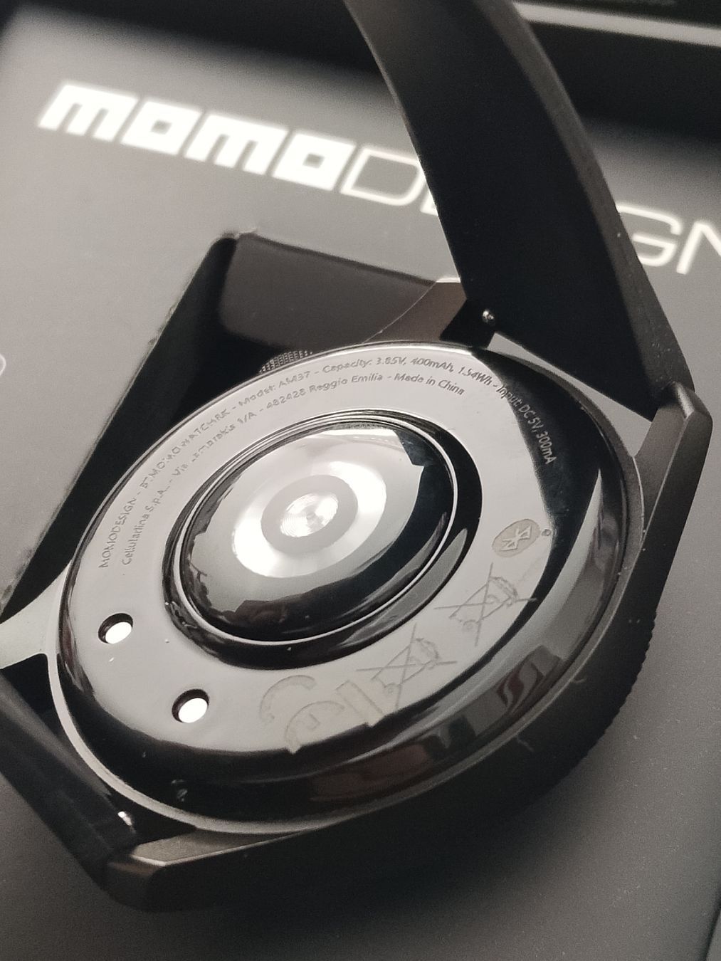 Smartwatch: Neue Momo Design SmartWatch alles dabei  – Nuovo e nell'imballaggio originale da Biel/Bienne venduto da Vintage-timearts 2