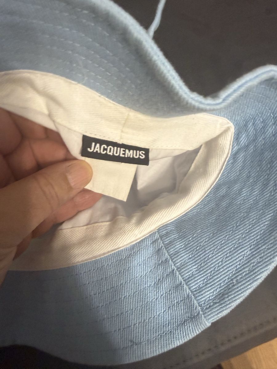 Jacquemus Hüte, Mützen & Caps: Jacquemus Sonnenhut hellblau Grösse 60 neuwertig – Neu (gemäss Beschreibung) aus Ostermundigen von wal_2qf6 5