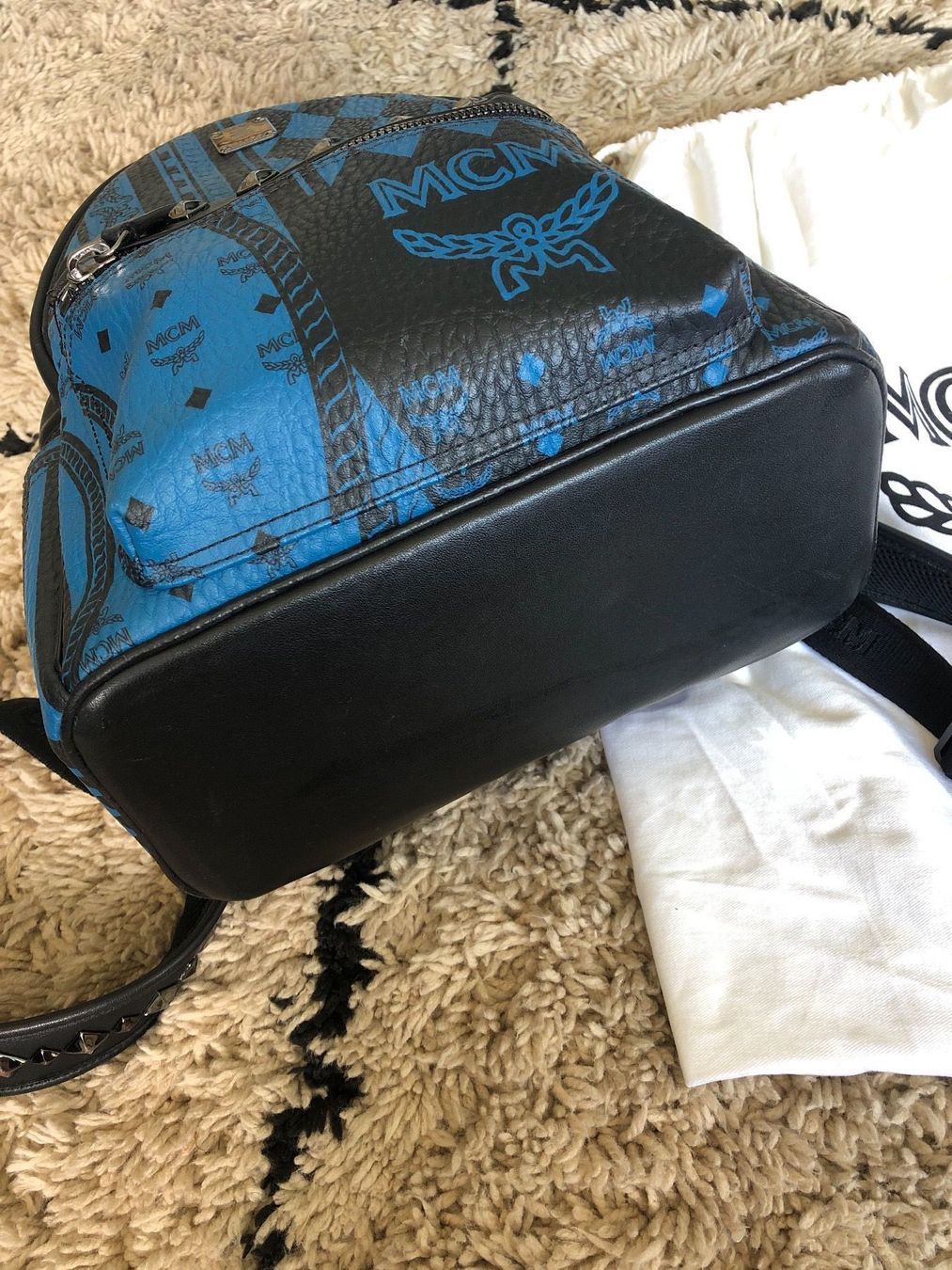 Mcm Zaini: Original Mcm Stark Baroque Print Rucksack Leder – Usato da Buchs ZH venduto da crazyhandbaggirl123 6