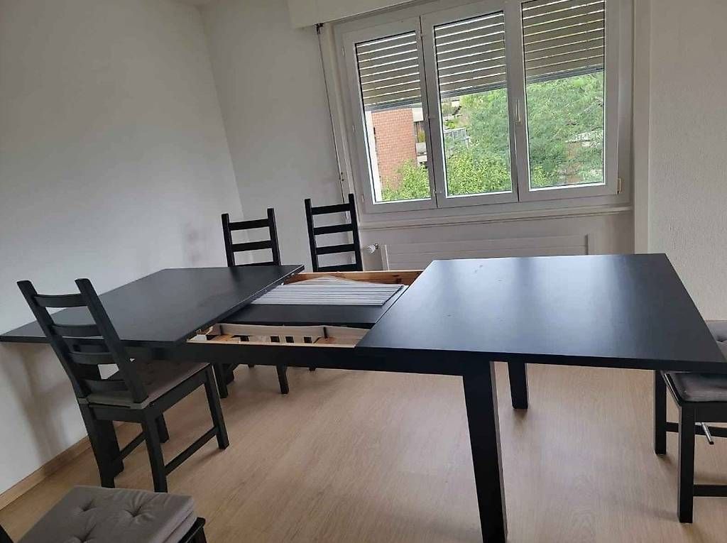 Tischset: Table à manger avec chaises – Gebraucht aus Yverdon-les-Bains von chr_bx8x 1