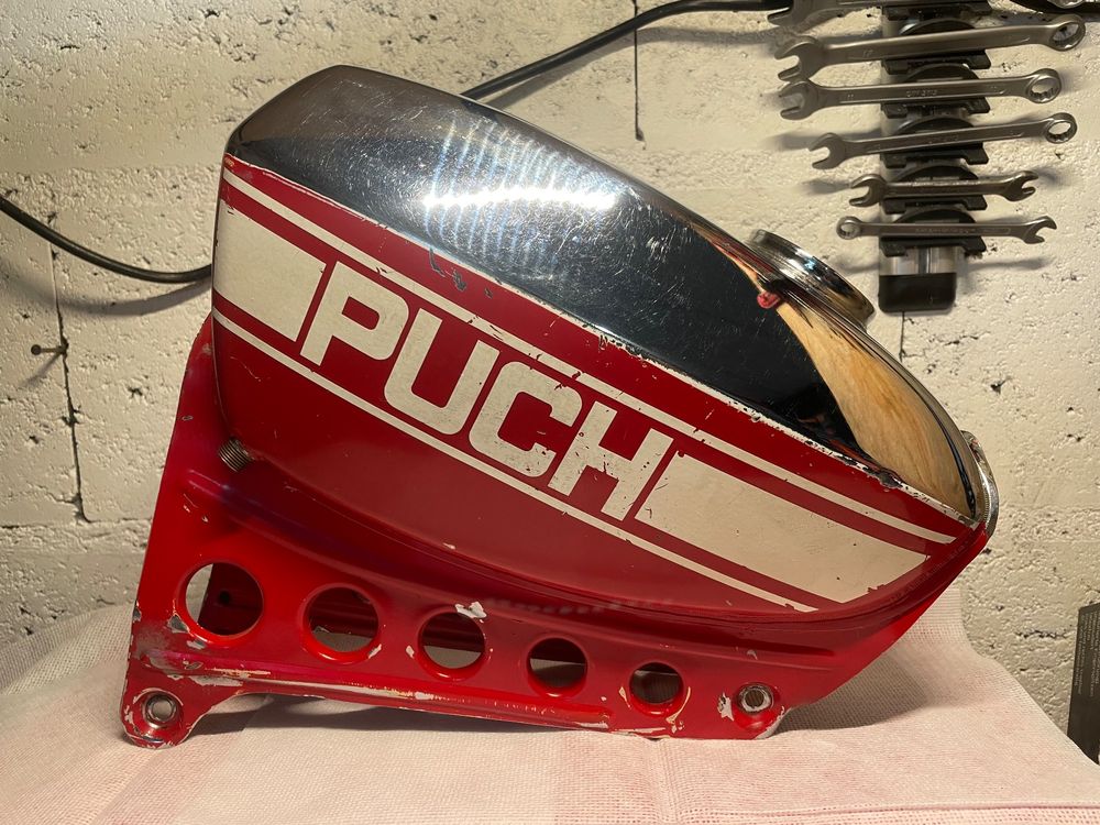 Réservoir D'essence Puch 250 SG Scrambler 1960 – Vintage Moto, état Moyen, Peu De Rouille