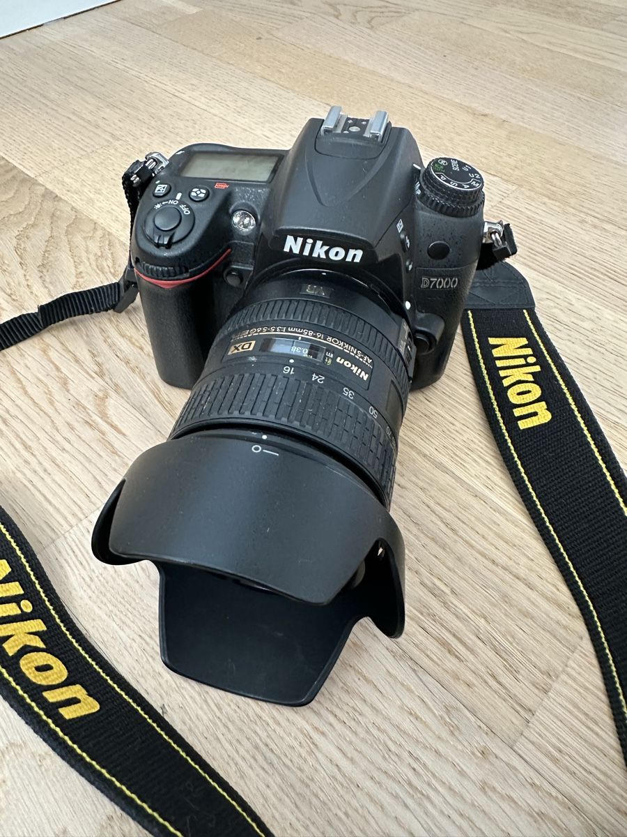 Nikon Fotocamera: Spiegelreflexkamera Nikon D 7000 inkl. Objektiv – Usato da Tägerwilen venduto da Golf1 2