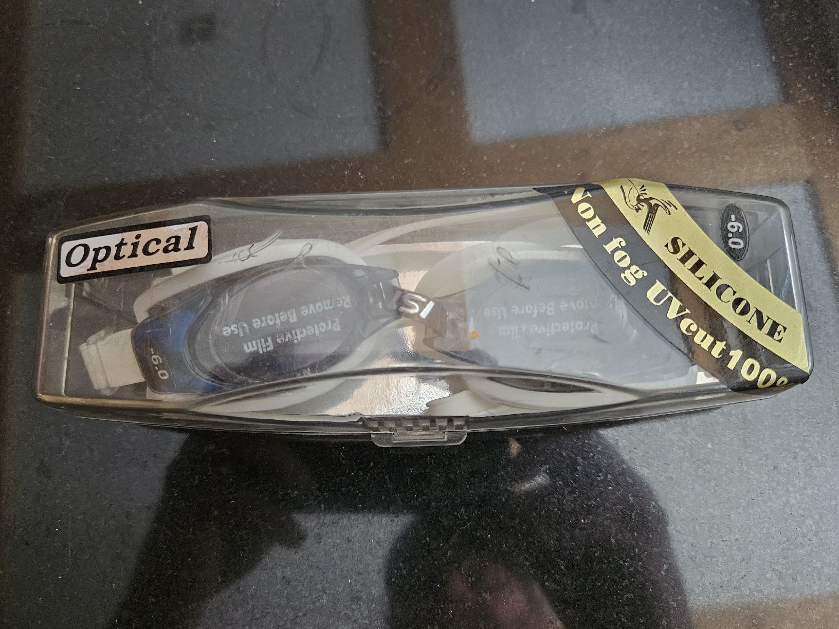 Occhiali & Lenti: Schwimmbrille mit Sehstärke -6.0 mit Etui – Nuovo (secondo la descrizione) da St.Gallenkappel venduto da RocknSkull 1