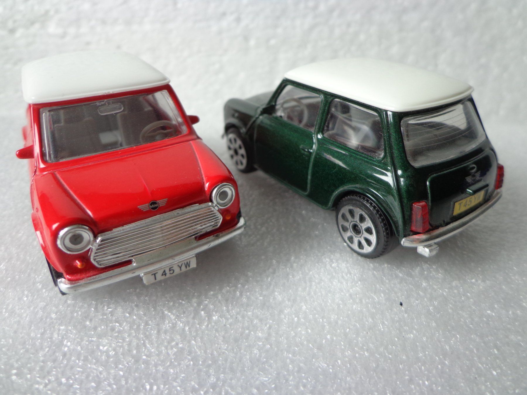 Modellini d'auto: Mini 850/1000 alte Form, Lot – Nuovo (secondo la descrizione) da Hinterkappelen venduto da Roku5 7