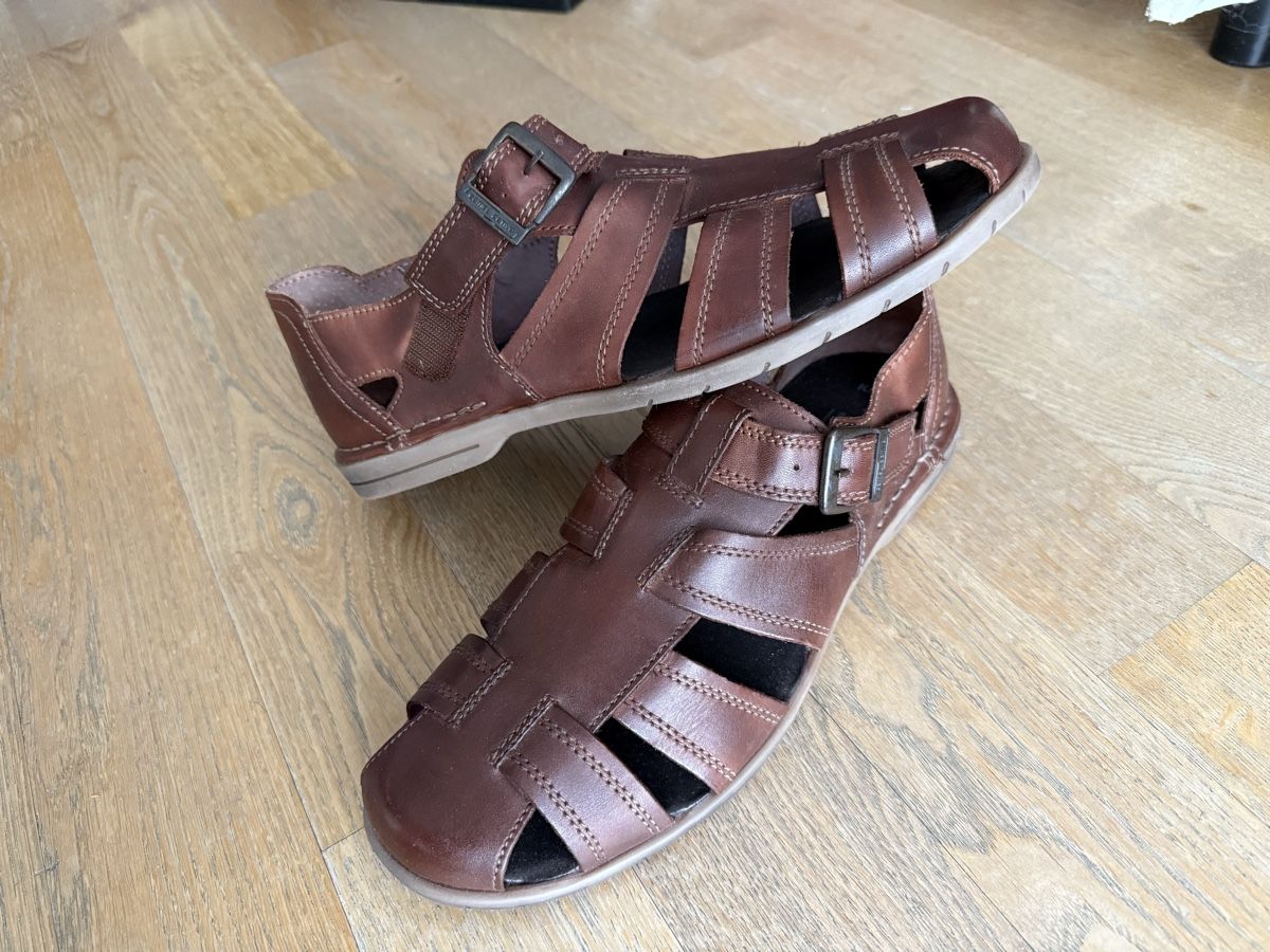 Scarpe da uomo: Camel Active Ledersandalen, Grösse 44.5 NEU – Nuovo e nell'imballaggio originale da Reinach AG venduto da innamac 2
