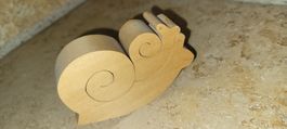 Holz Schnecke mit kleiner Schnecke als Puzzle