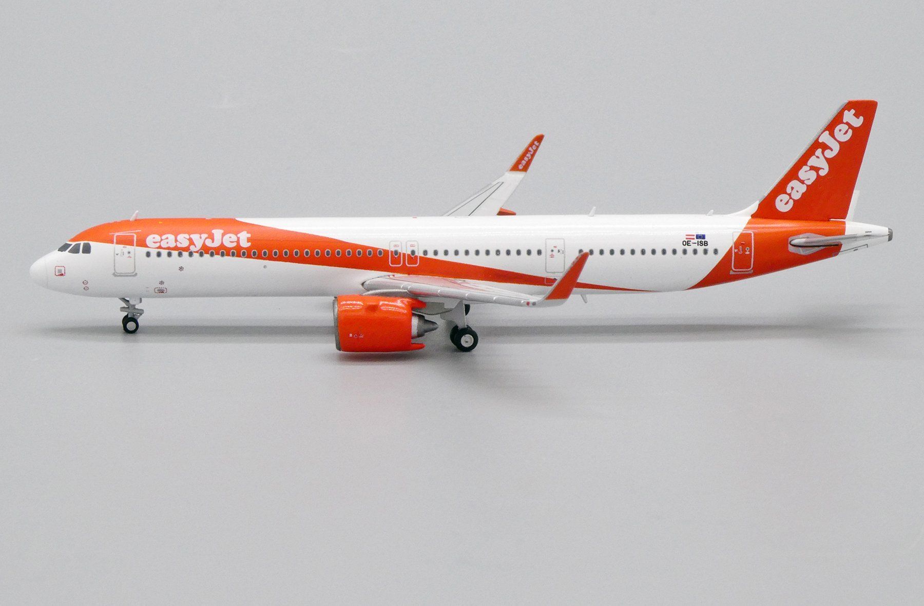 Easyjet Kit di modellismo & Modellini statici: A321neo EasyJet – Nuovo e nell'imballaggio originale da Morges venduto da iljamuromez