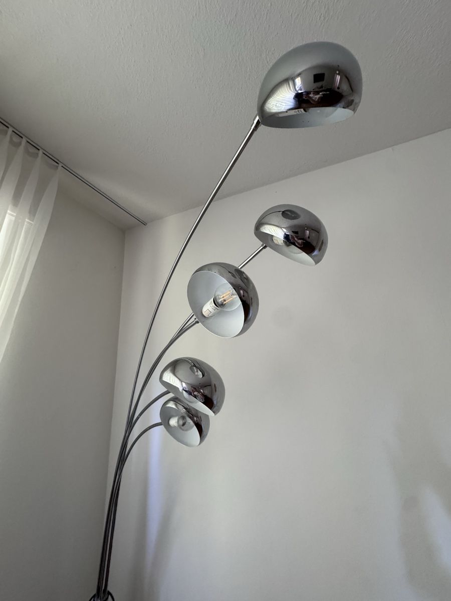 Lampade: Stehlampe mit Marmorfuss – Usato da Basel venduto da oks_7kxy 1