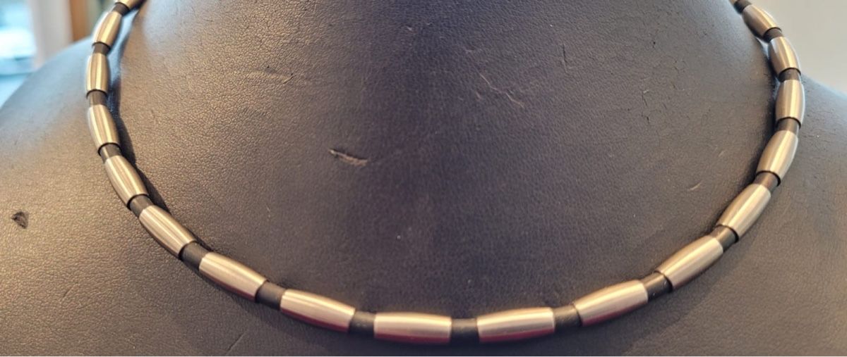 Catenine: TeNo Collier – Nuovo e nell'imballaggio originale da Münsingen venduto da Goldschmiede_Ambrosi 1