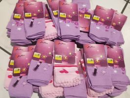 32 Stück Kindersocken Gr. 4 (23-26)