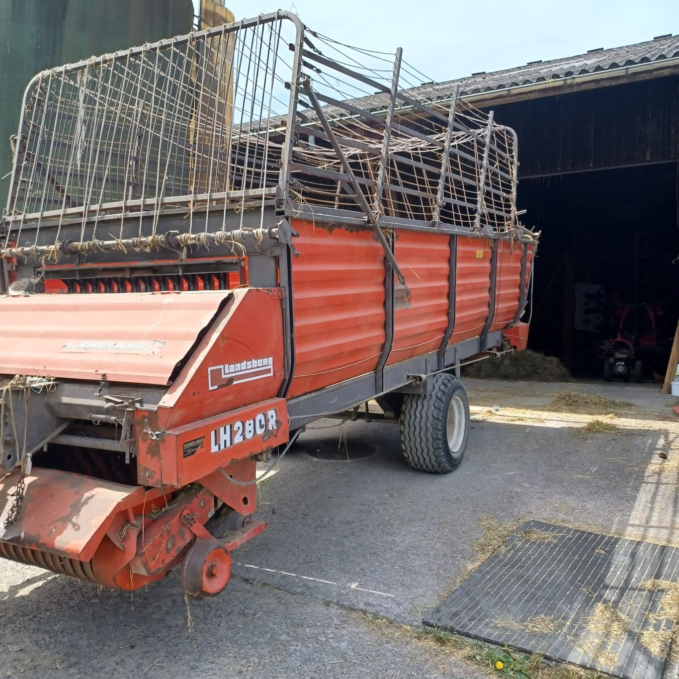 Tutte le macchine: Ladewagen  – Usato da Ballwil venduto da Karinjuon 3