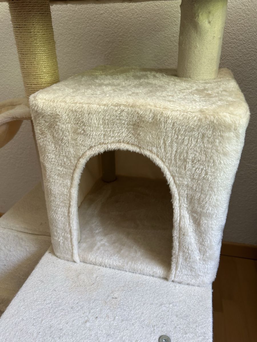 Katzenbaum - Kratzbaum: Katzenbaum / Kratzbaum gebraucht – Gebraucht aus Kollbrunn von Tsgtei 3