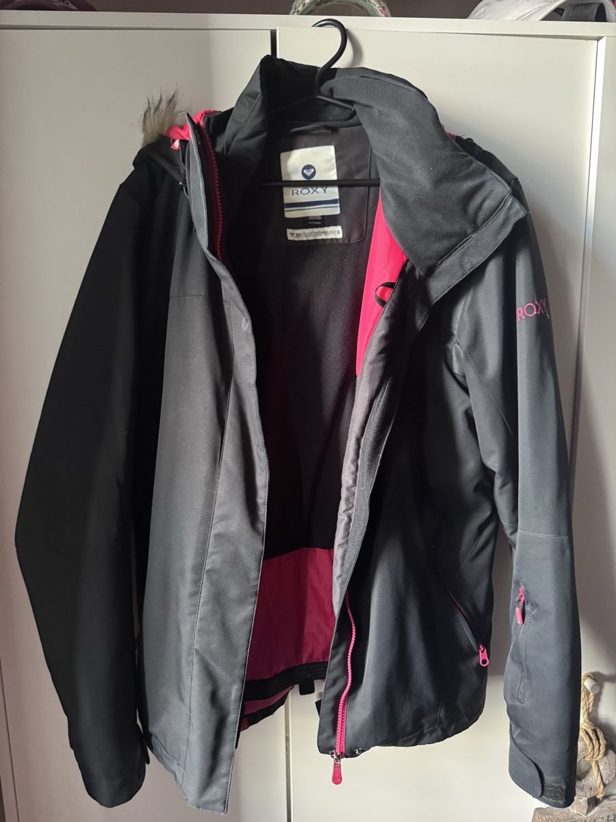 Roxy Jacken: Veste hiver Roxy Taille M/L – Gebraucht aus St-Livres von cat_p5vh