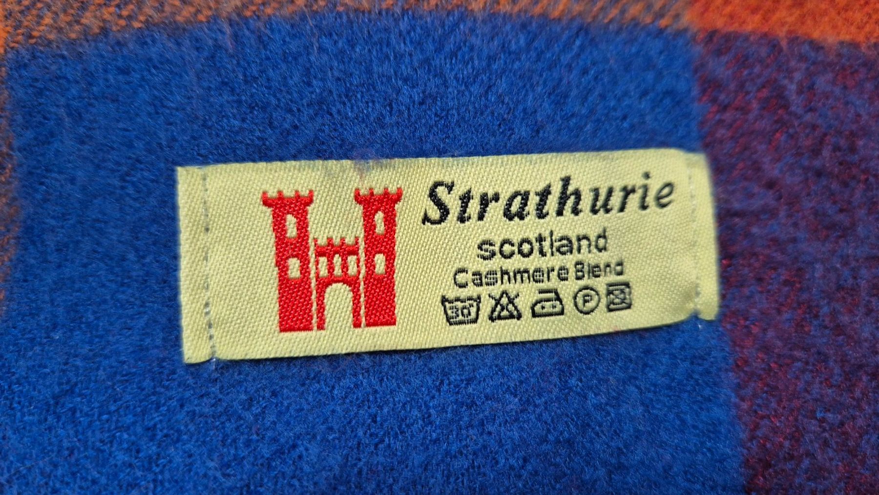 Foulard & Sciarpe: Super soft cashmere scarf from Scotland – Usato da Zürich venduto da monadiederich 1