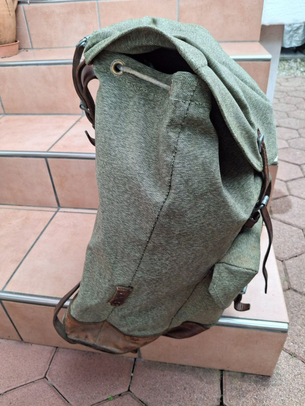Schweizer Armee Rucksäcke: Schweizer Militär Rucksack 1963 – Gebraucht aus Buochs von jom_6cbl 2