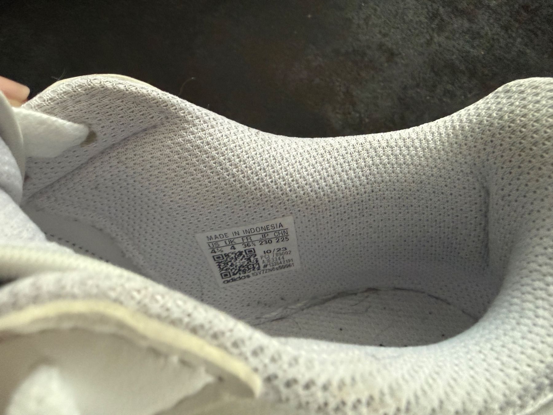Adidas Chaussures hommes: Adidas original Sneaker – D'occasion à Brig par eyra2000 4