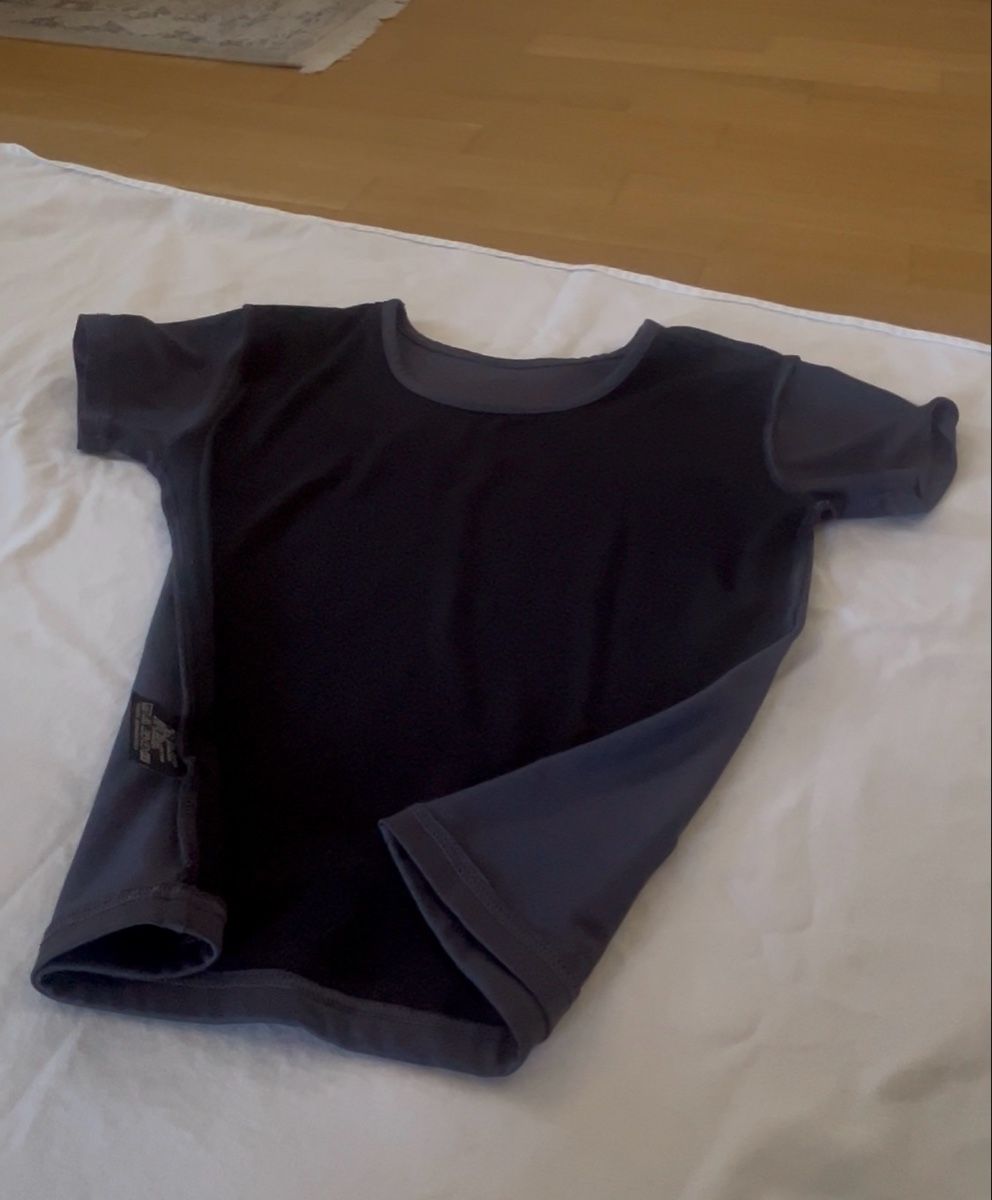 T-shirt: Sports Tshirt Damen M – Usato da Davos Platz venduto da Infinity795 2