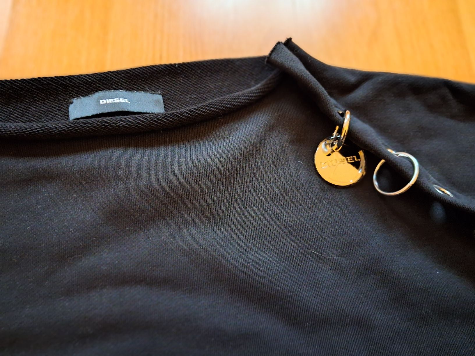 Diesel Maglioni & Felpe: Diesel pull noir M – Usato da Treycovagnes venduto da Diabolik70orange 4