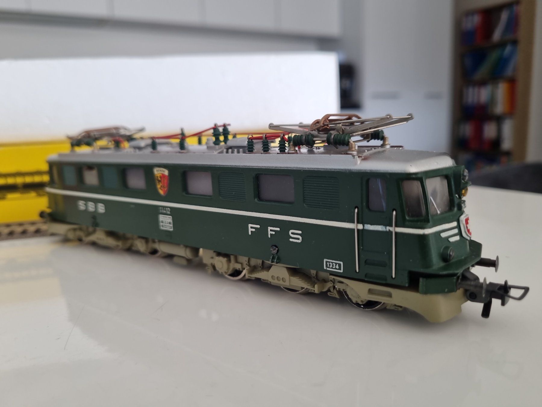 Fleischmann Modellini di ferrovie: Fleischmann SBB Ae 6/6 E-Lok 4370  H0 GS – Usato da Zürich venduto da nibadi 8