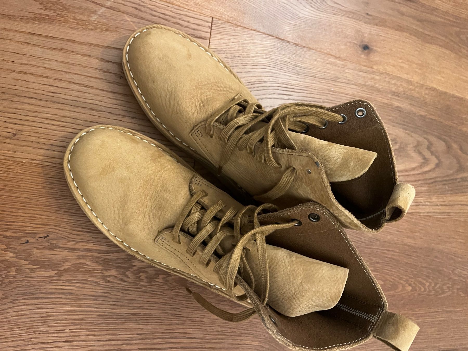 Clarks Scarpe da donna: Neue Lederboots Clarks – Nuovo (secondo la descrizione) da Erstfeld venduto da Anitaeli