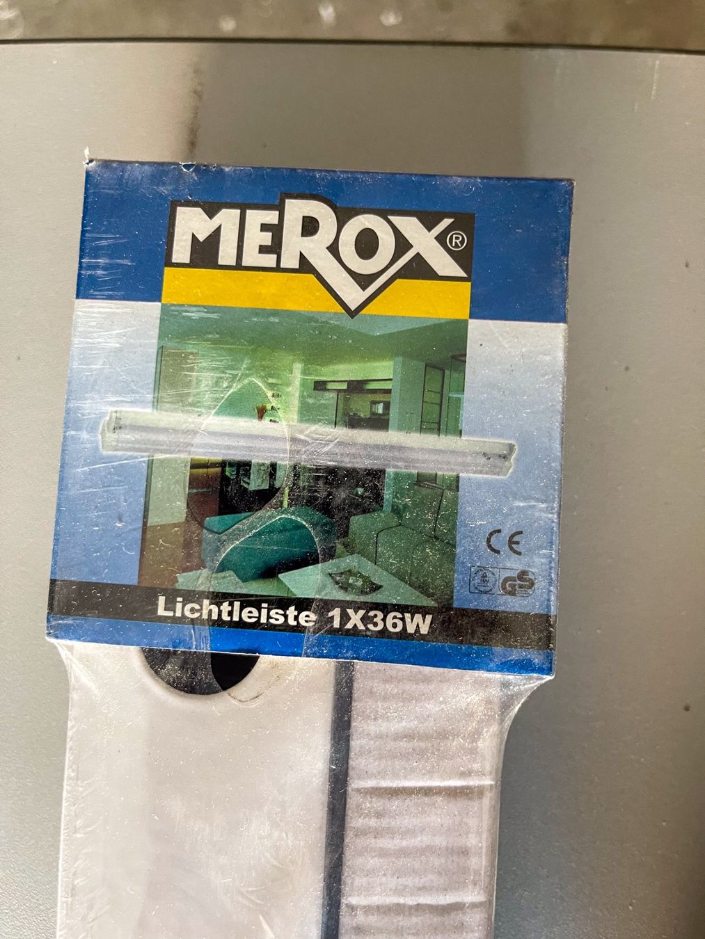 Lampadari & plafoniere: MEROX Lichtleiste 1x36W – Usato da Bülach venduto da sabrista 2