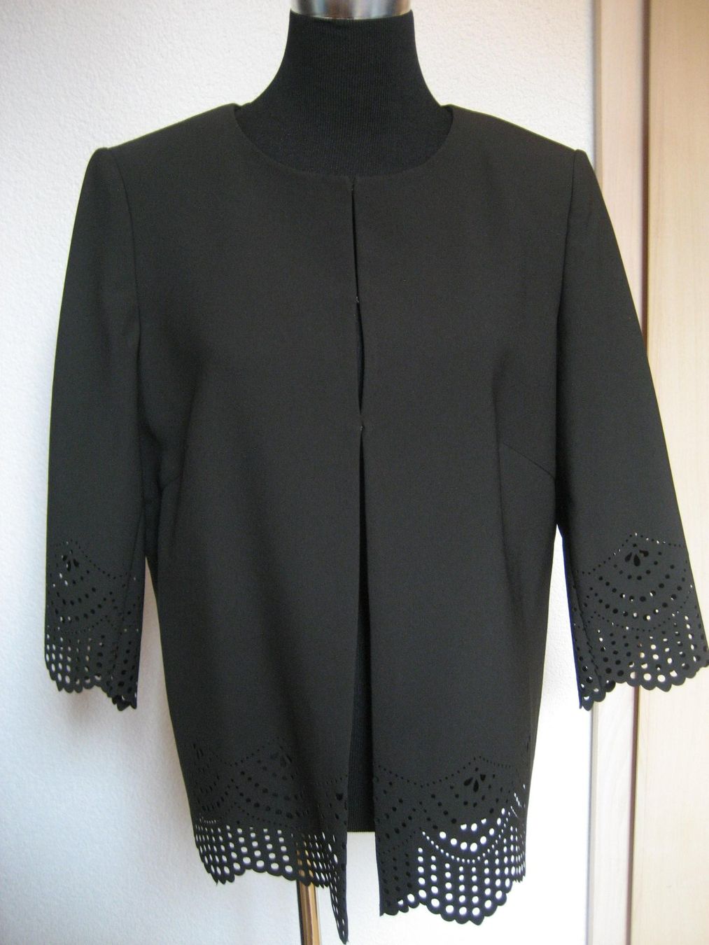 Madeleine Giacche: Veste Madeleine taille 42CH, neuve – Nuovo e nell'imballaggio originale da Delémont venduto da marryb 3