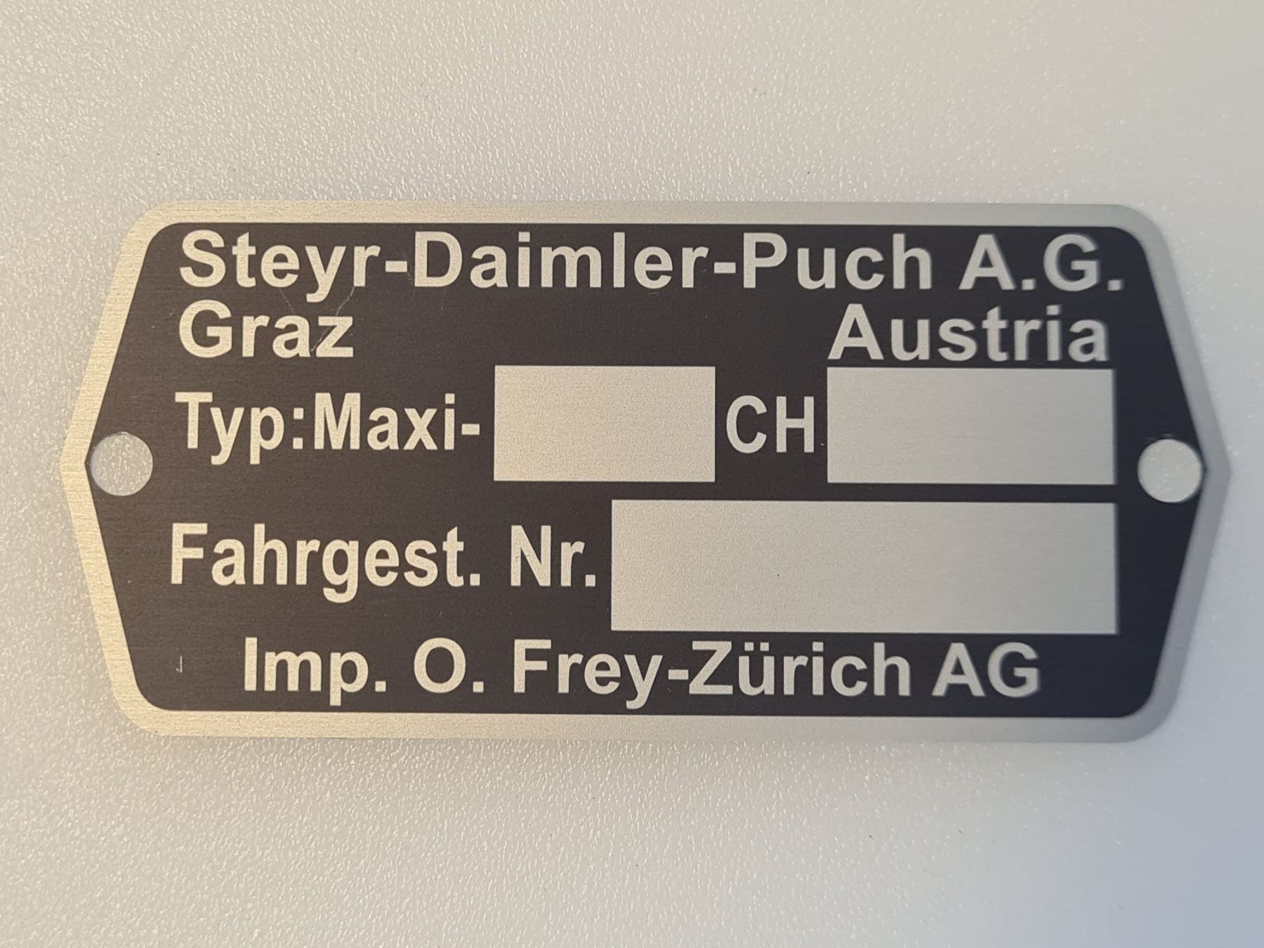Puch Parti ricambio per ciclomotori: Puch Maxi  Typenschild – Nuovo (secondo la descrizione) da Diepoldsau venduto da Heisenberg99.1
