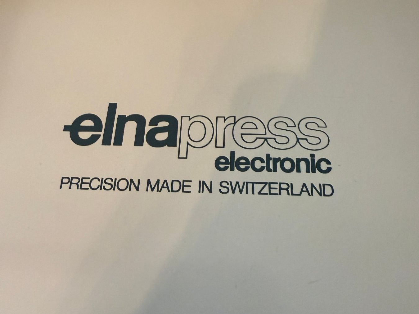 Tutte le macchine: Bügelmaschine Elnapress electronic – Usato da Stein AG venduto da Svenbobo 3