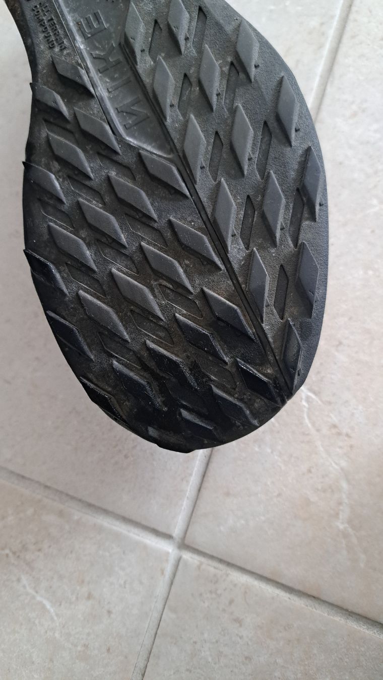 Nike Scarpe da uomo: Nike pegasus gore-tex – Usato da Laufen venduto da mic_k58d 2