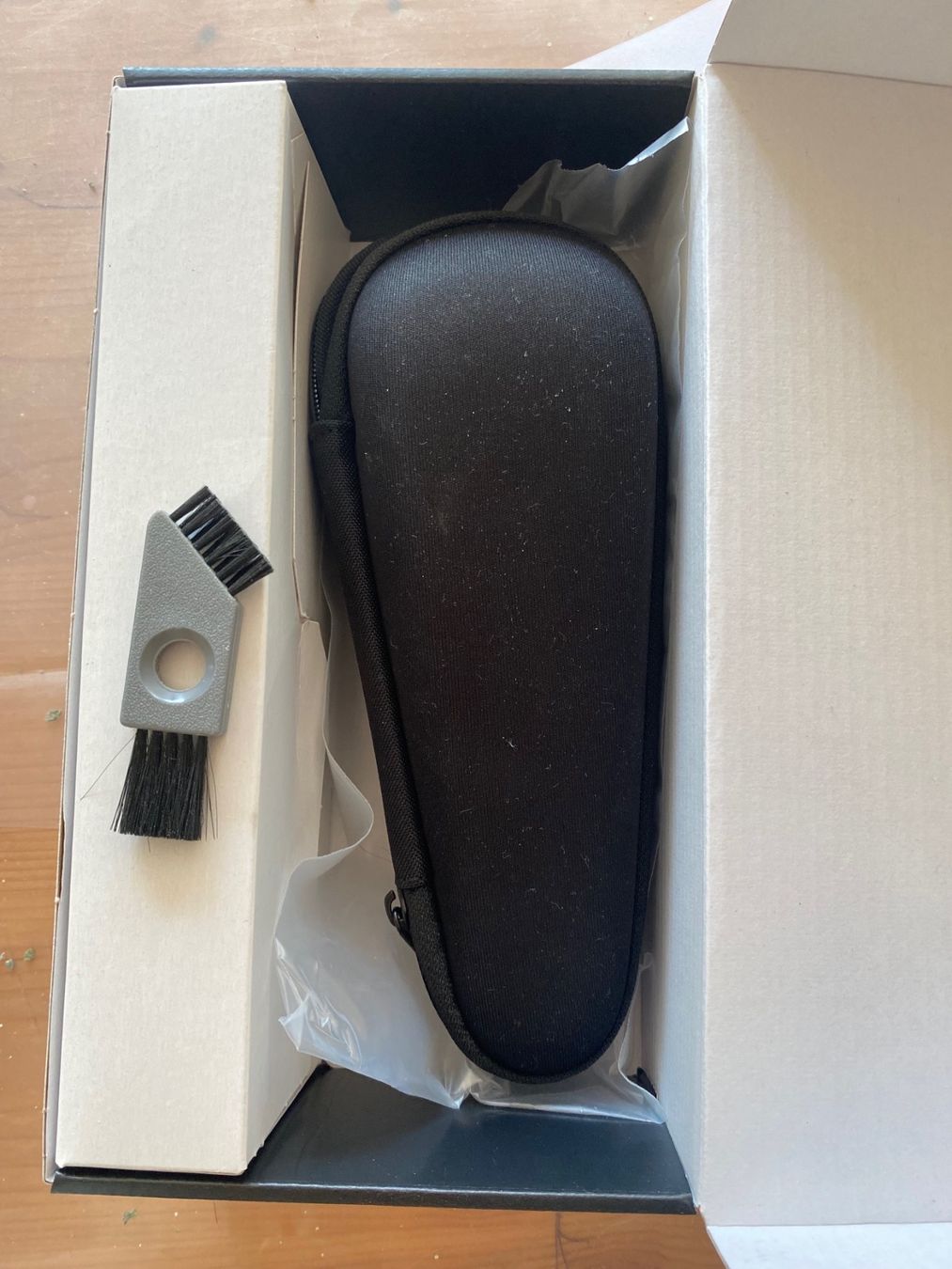 Braun Rasoi & Lamette da barba: Rasierapparat Braun – Nuovo (secondo la descrizione) da Untersiggenthal venduto da Mofi1 1